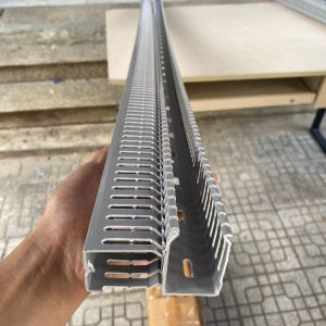 Máng nhựa đi dây điện 45x33