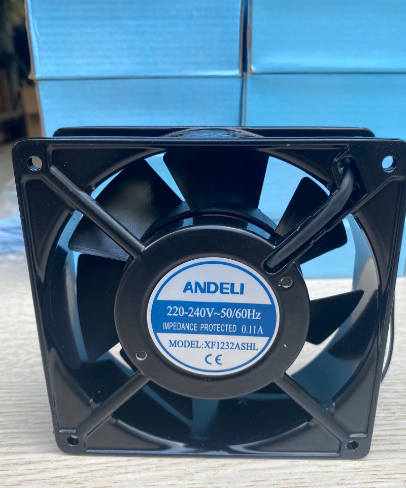 Quạt thông gió tủ điện 120x120x38