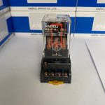 Role trung gian 10A MK3PN - Ảnh 1