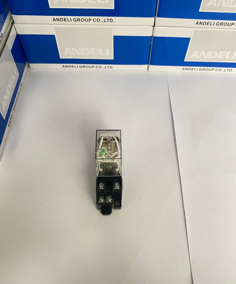 Role trung gian 8 chân LY2N