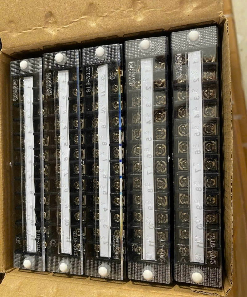 Cầu đấu STB-20A-12P